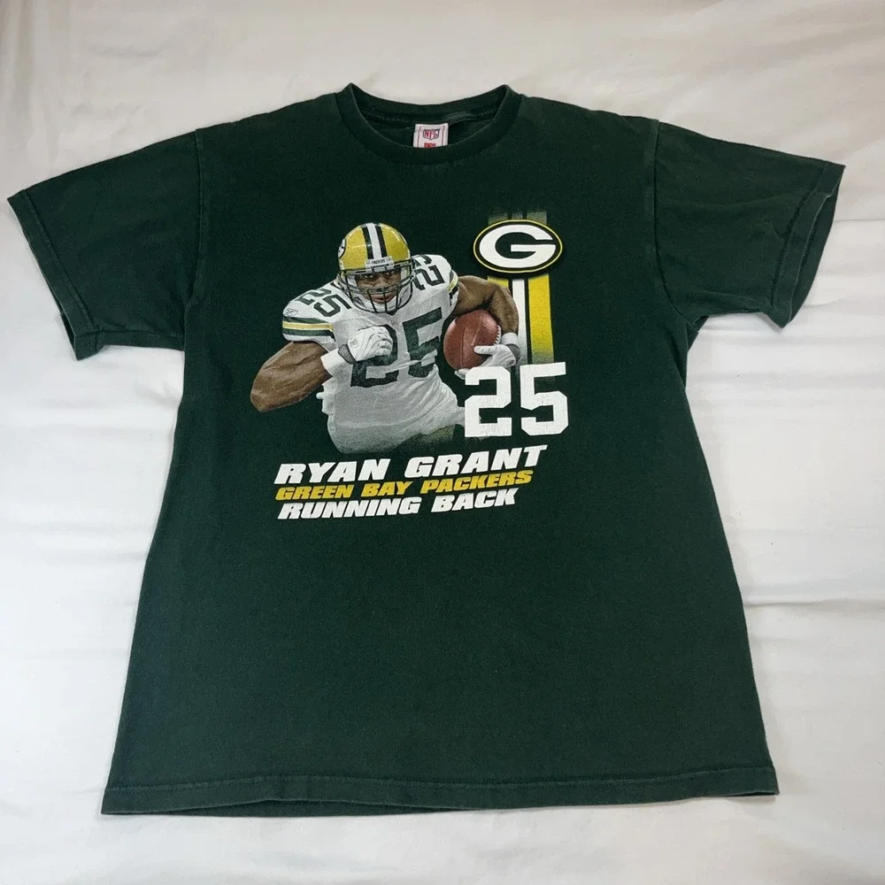 Vtg Ryan Grant Green Bay Packers T-Shirt Size Medium NFL Players Green RB‎